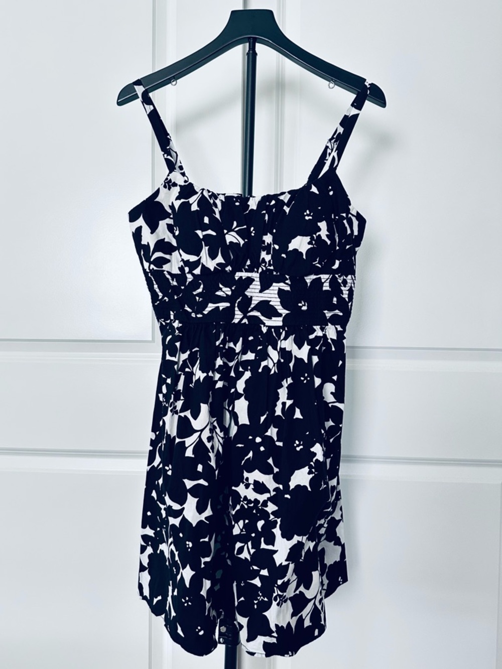 Women’s B.Smart SpaghettiStrap Black & White Floral Dress Size 12